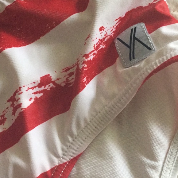 MEN AMERICAN FLAG BATHING SUIT. - Picture 3 of 5